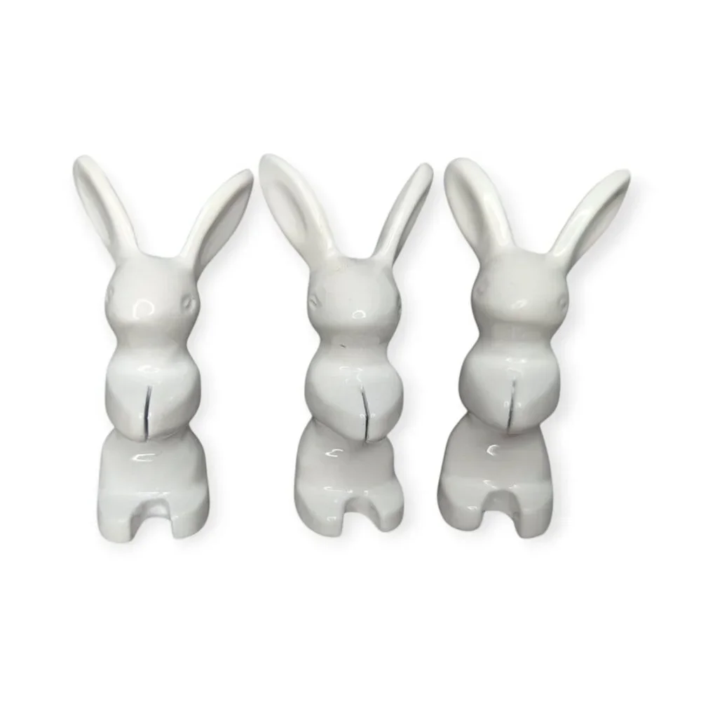Crate & Barrel White Ceramic Bunny Place Card Holder 102-640 Set of 3 NWT